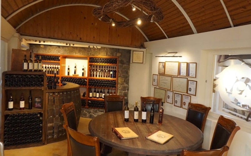 'Koutsoyannopoulos winery' room wine tasting