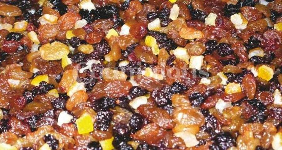close-up of dry ‘Couniniotis’ raisins that recognized with many awards|
