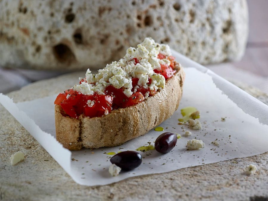 sandwich with bread, cheese, tomato and black olives at Country Hotel Velani