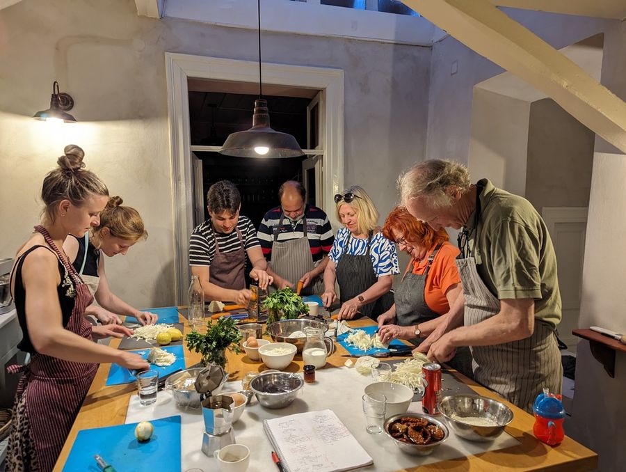 Iyo2fe4i_zTqKneug_4f8c1e26-e981-4fe6-a8f2-c98a78db8862 (1).jpg