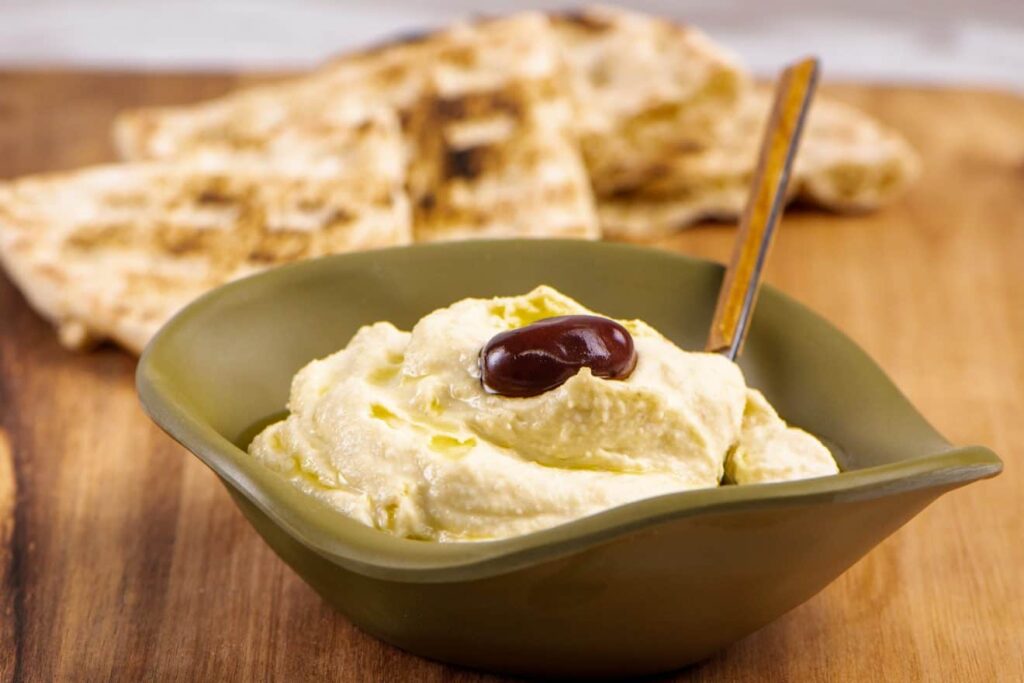 Taramasalata recipe Greek Fish Roe dip or Taramosalata 3 1320x880 1 - Gastronomy Tours