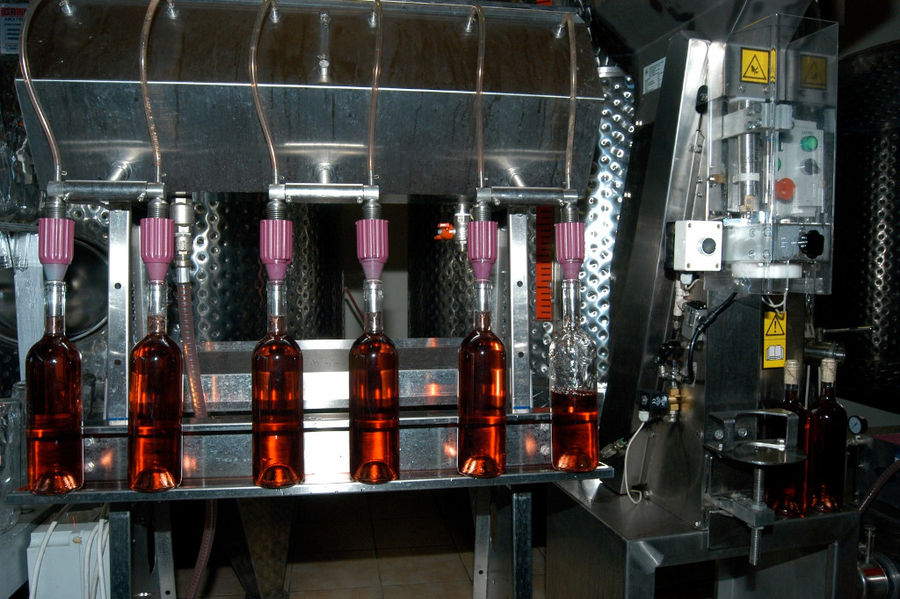 wine packaging machine at Hatziemmanouil Winery plant