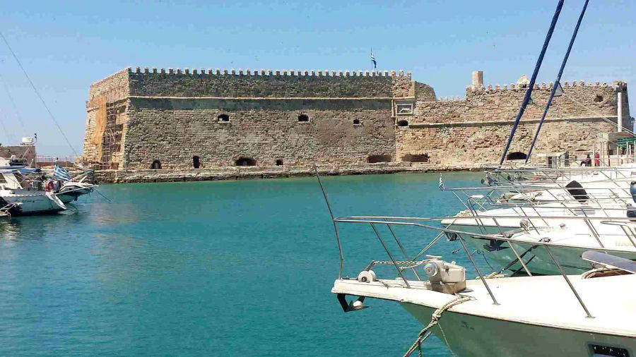 heraklion-koule-castle.webp