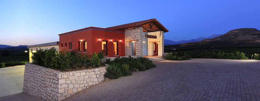 oawsWII4_OuhdgZ9F_vravia (1).jpg