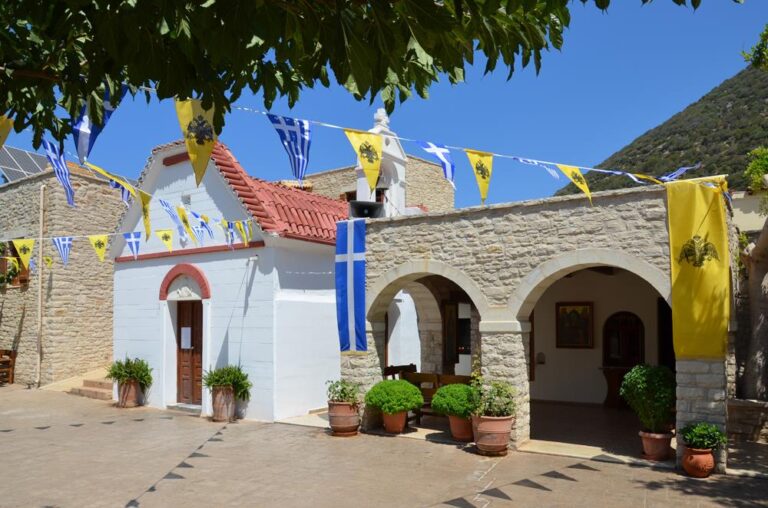 panagia-xarakiani (1)