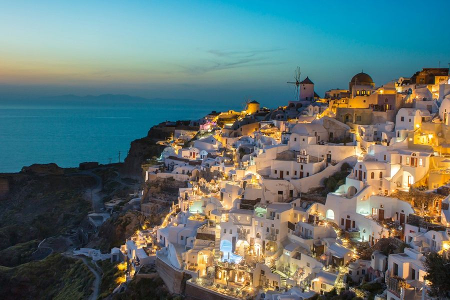 santorini.jpg