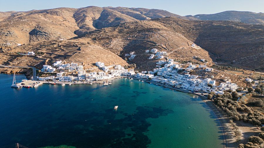 tinos 2.jpg